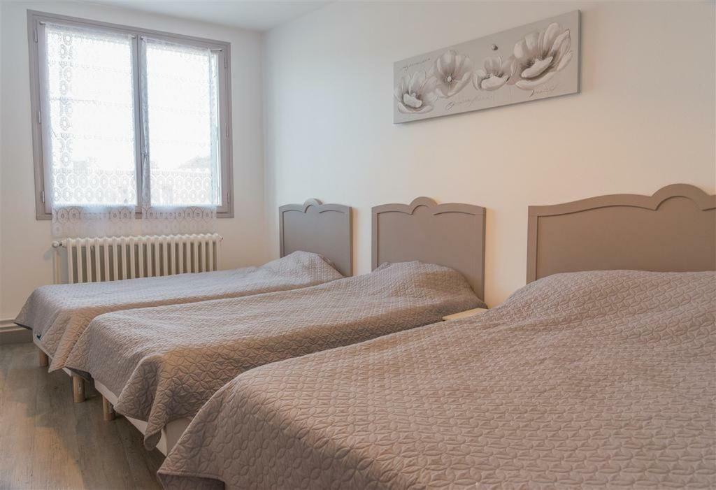 Hotel Du Cygne De La Croix Blanche Lailly-en-Val المظهر الخارجي الصورة